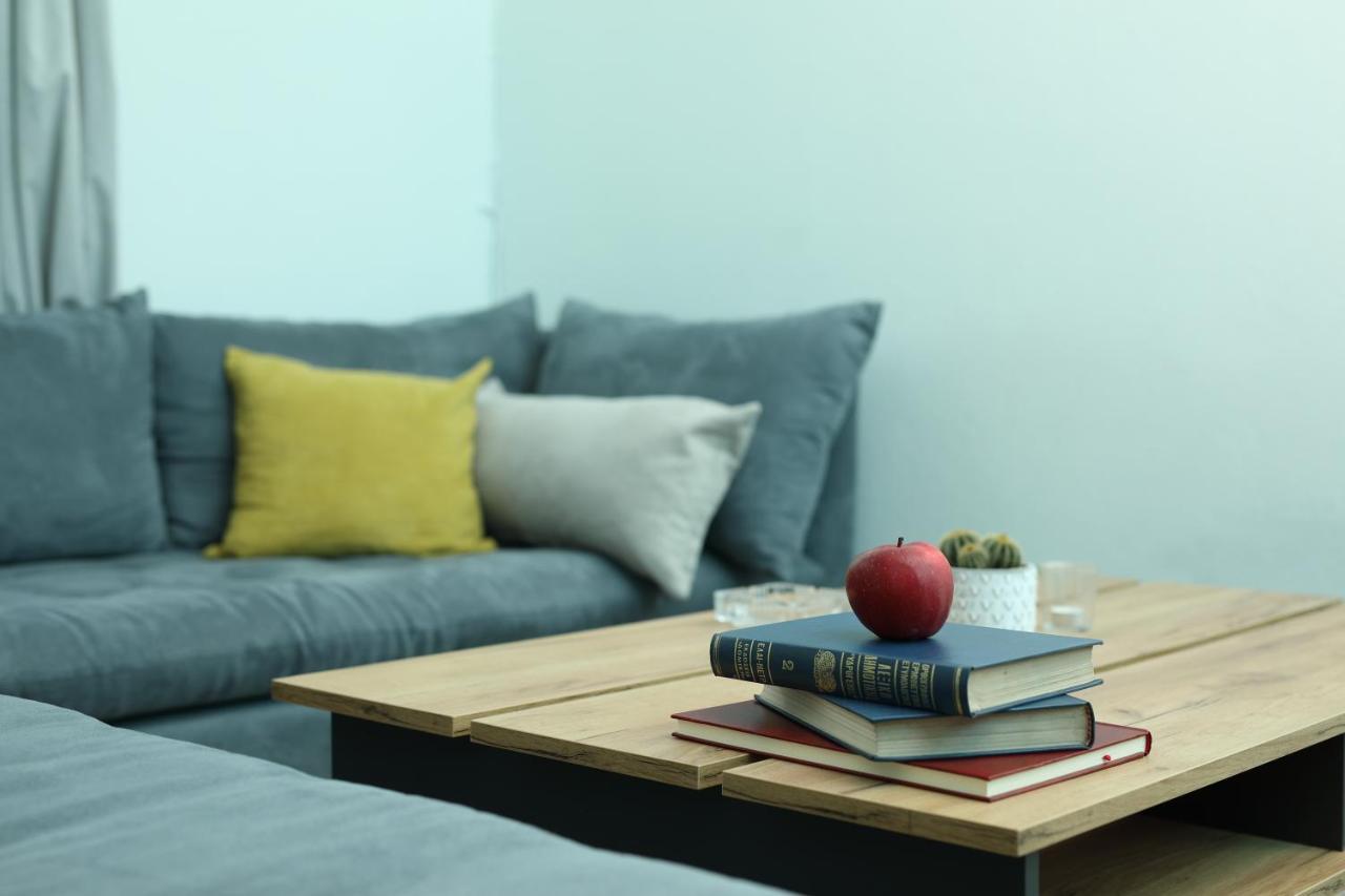 Nikea Apartment Near Piraeus Port And Metro St I Kültér fotó